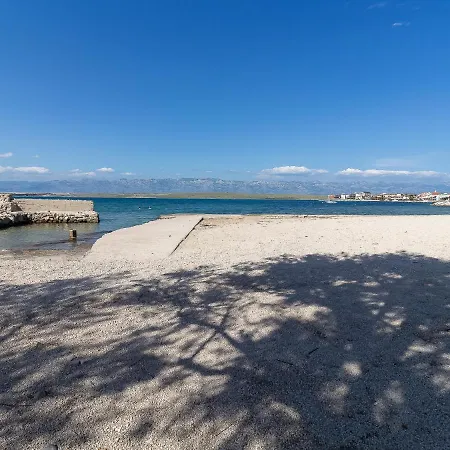 Apartament Luka Lucica Vir