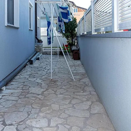 Apartament Luka Lucica