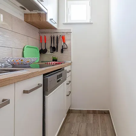 Luka Lucica Apartman