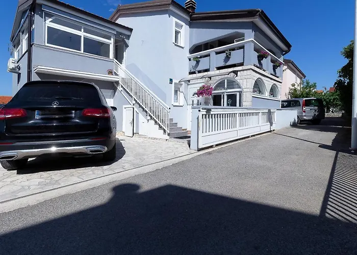 Luka Lucica Appartement Vir