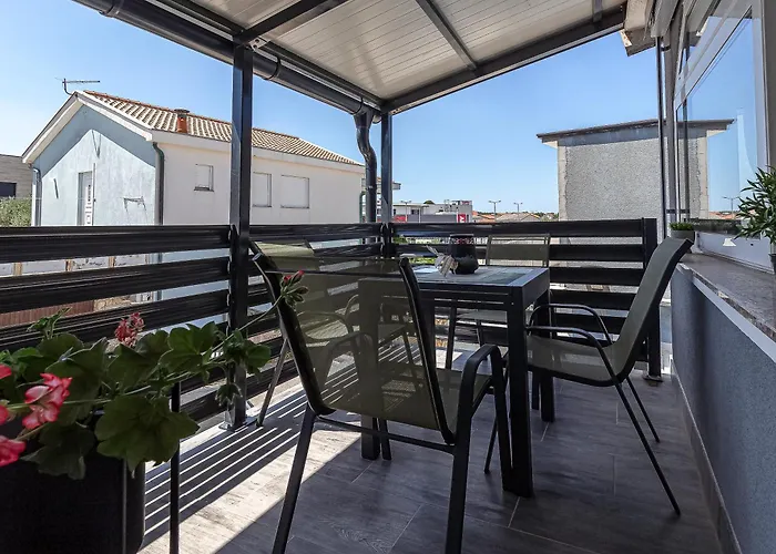 Apartment Luka Lucica