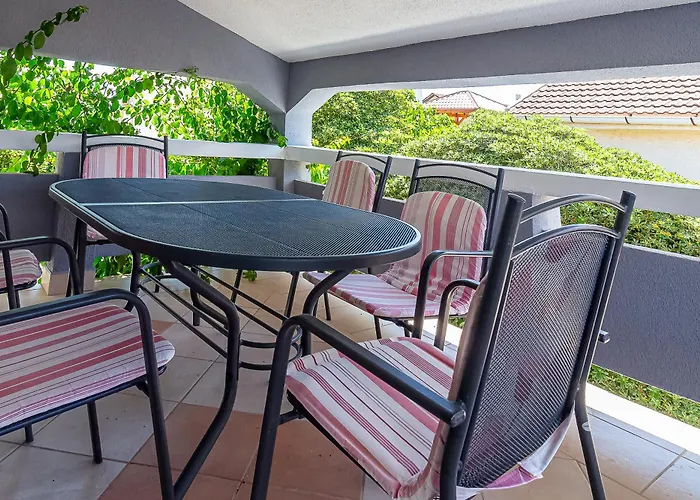 Appartement Luka Lucica