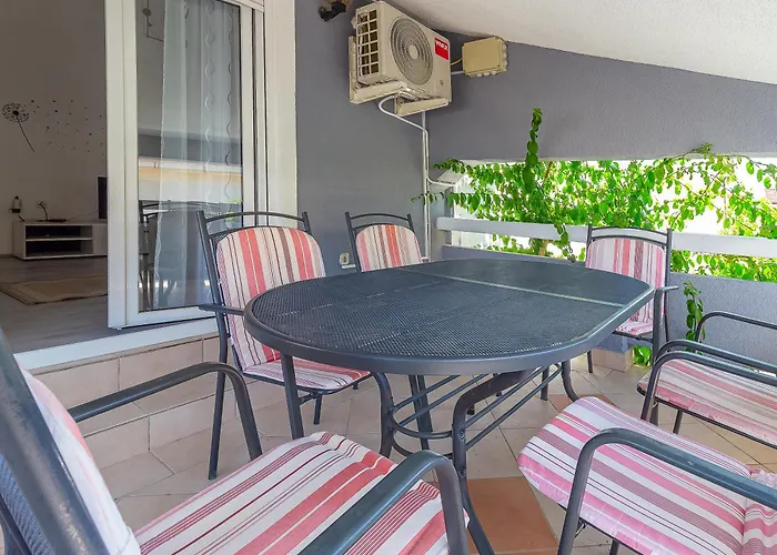 Luka Lucica Appartement Vir